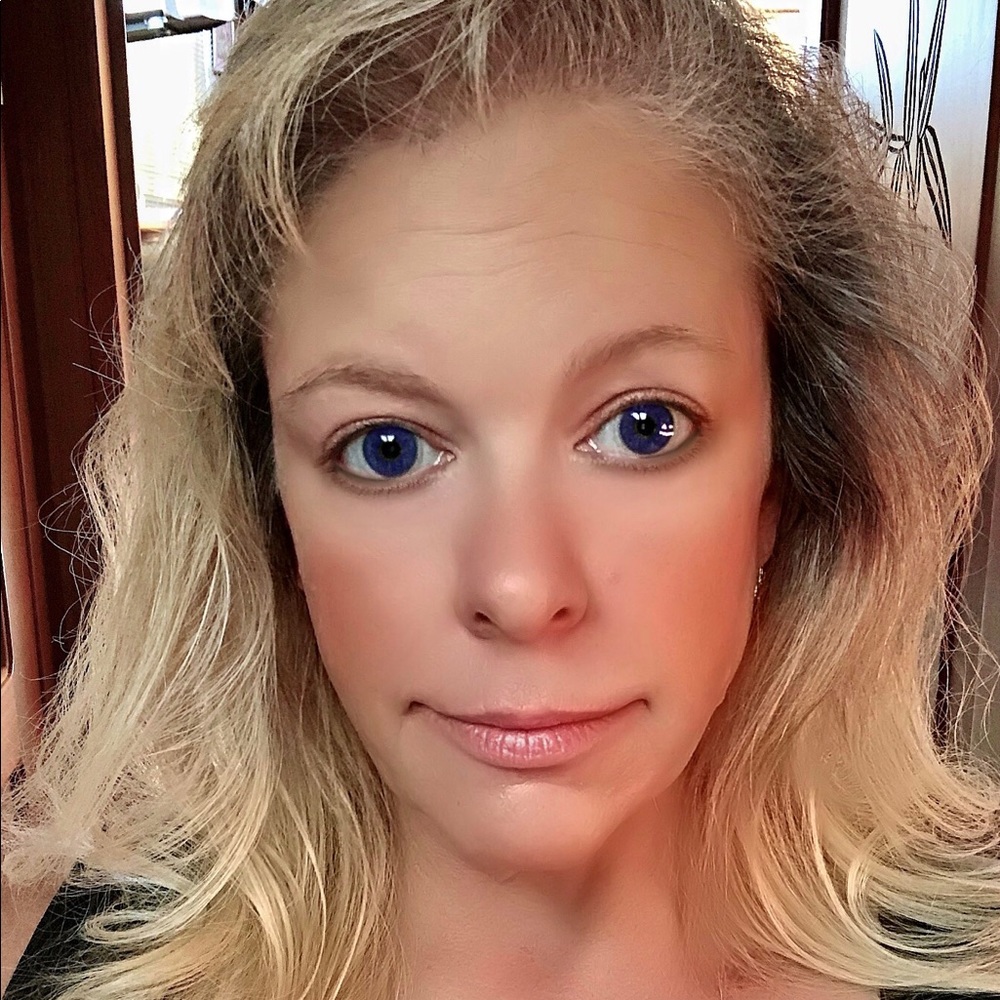 Meet your Posher, Robin